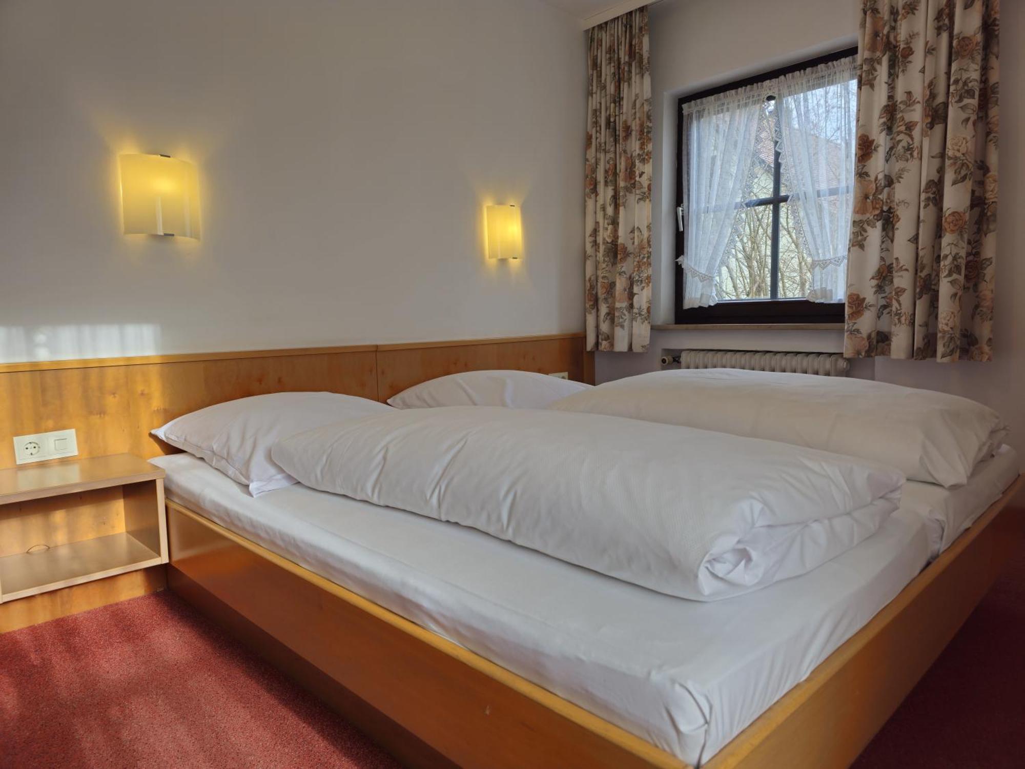 Arrivel Am Bergson - Bisher Hotel Neuner Мюнхен Экстерьер фото