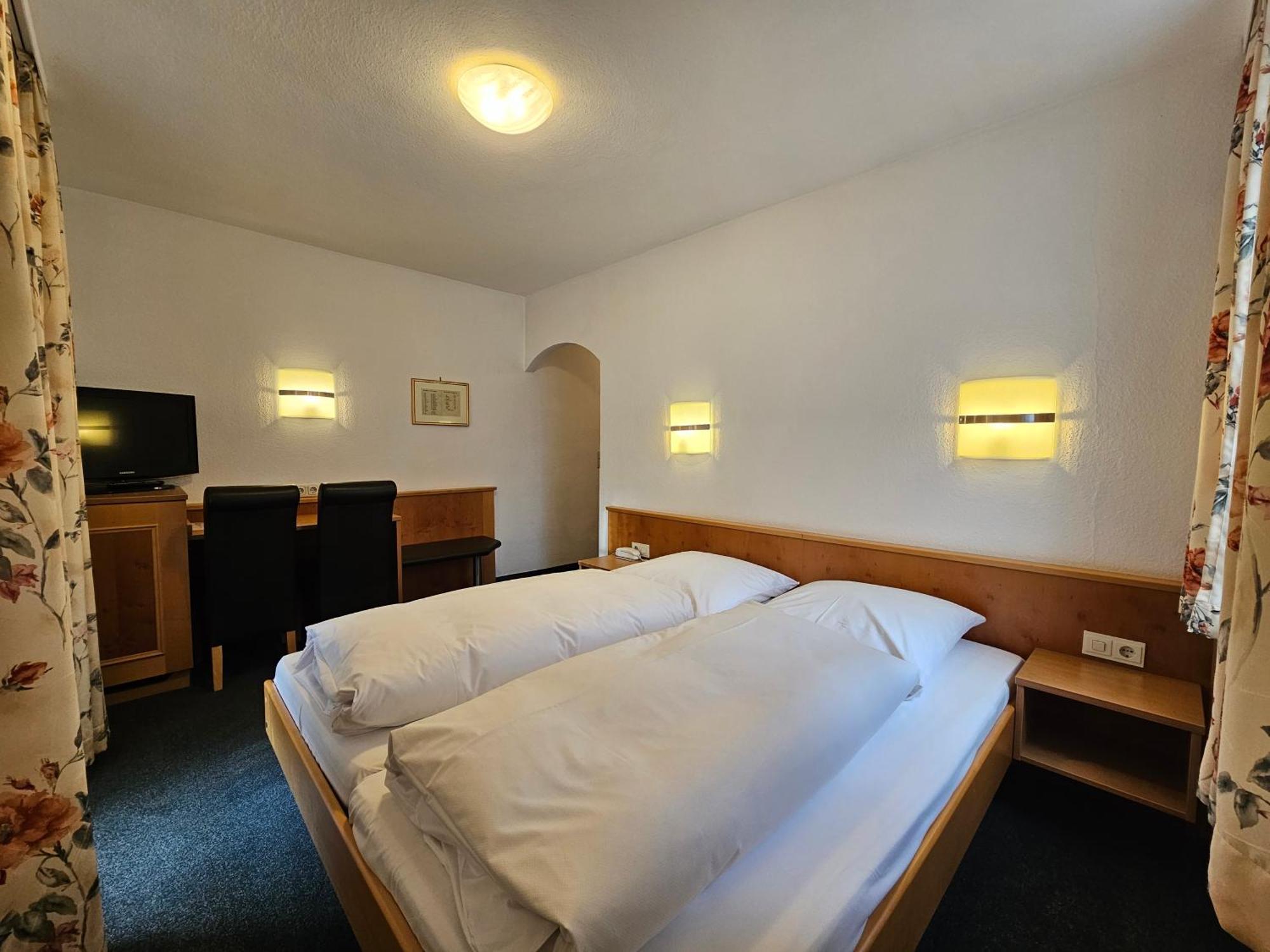 Arrivel Am Bergson - Bisher Hotel Neuner Мюнхен Экстерьер фото