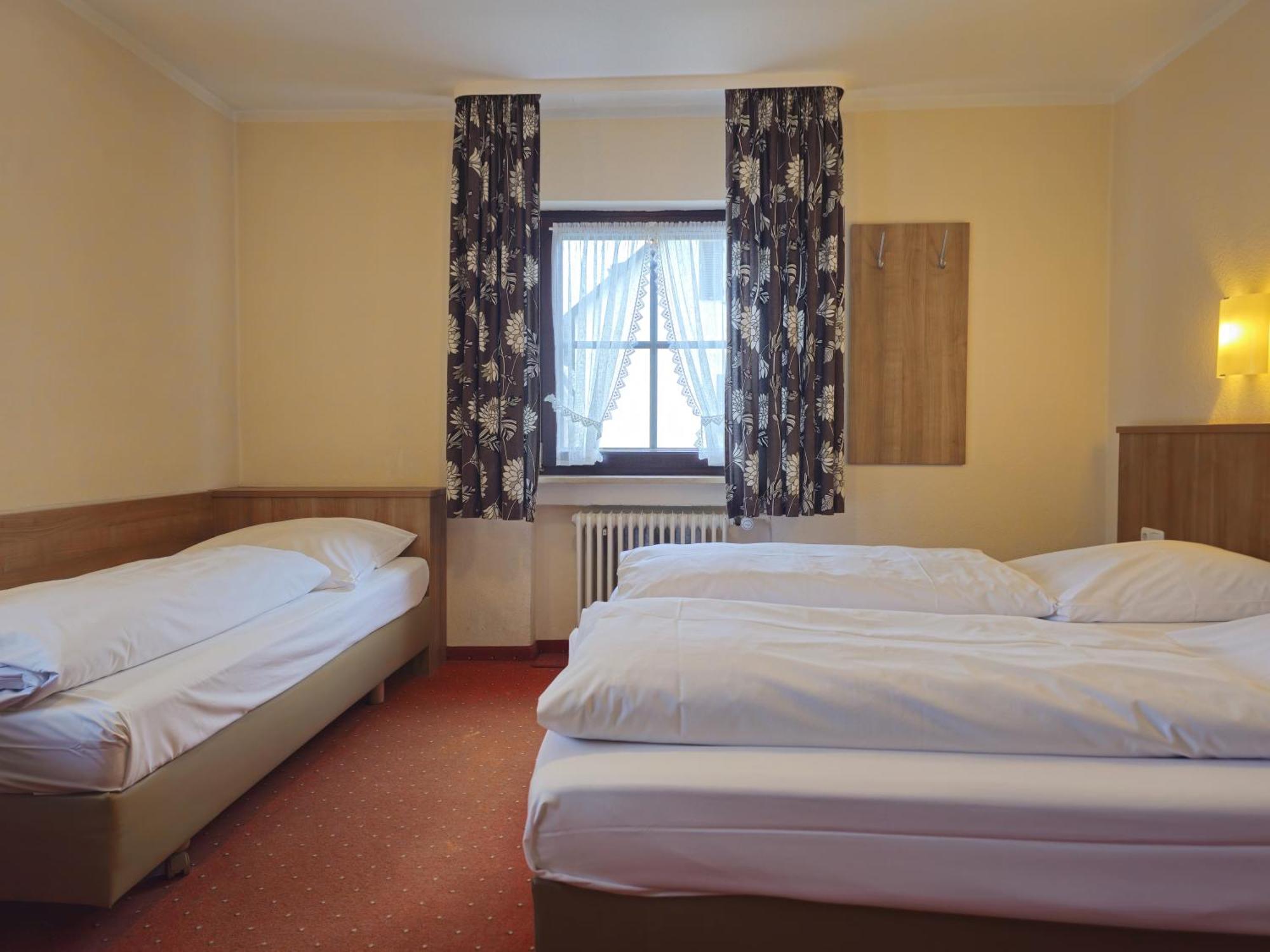 Arrivel Am Bergson - Bisher Hotel Neuner Мюнхен Экстерьер фото