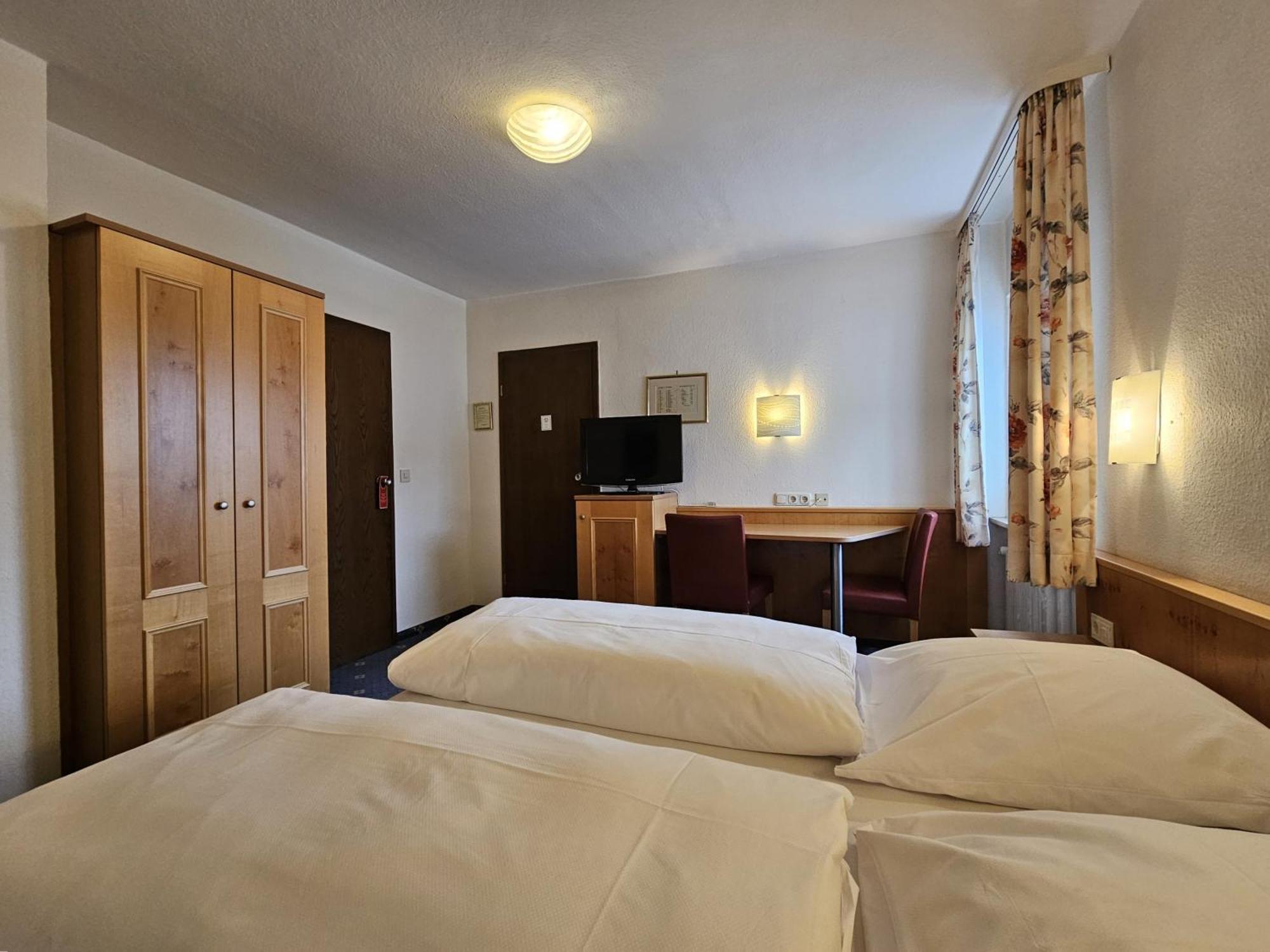 Arrivel Am Bergson - Bisher Hotel Neuner Мюнхен Экстерьер фото