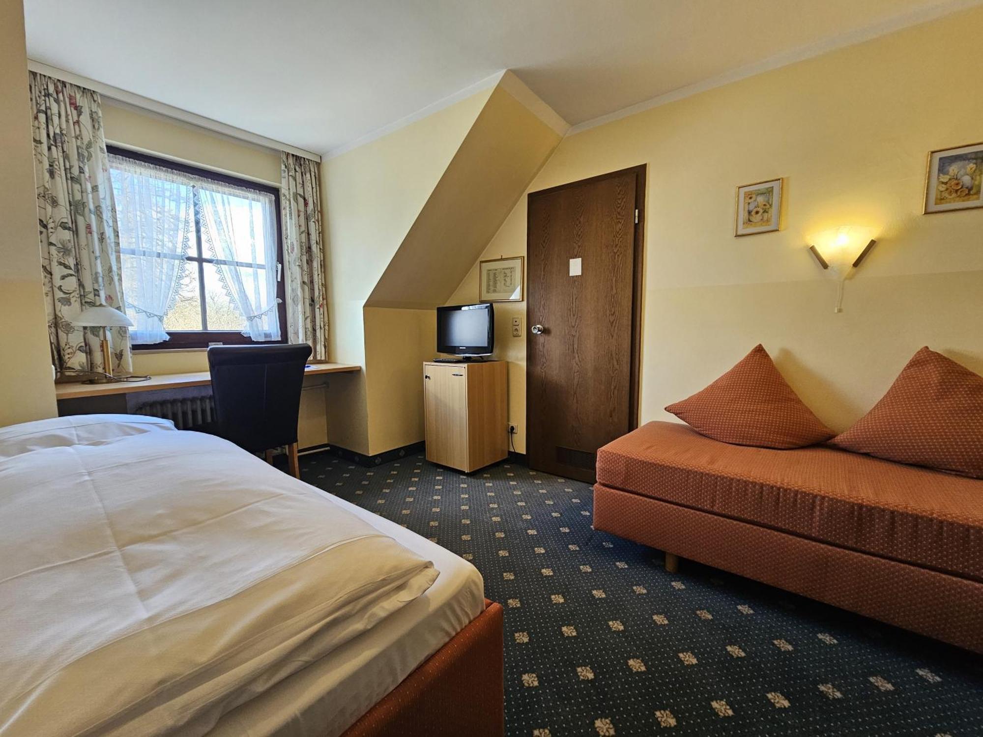 Arrivel Am Bergson - Bisher Hotel Neuner Мюнхен Экстерьер фото