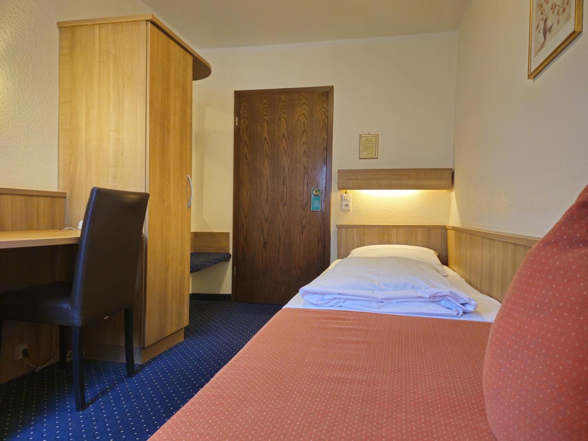 Arrivel Am Bergson - Bisher Hotel Neuner Мюнхен Экстерьер фото